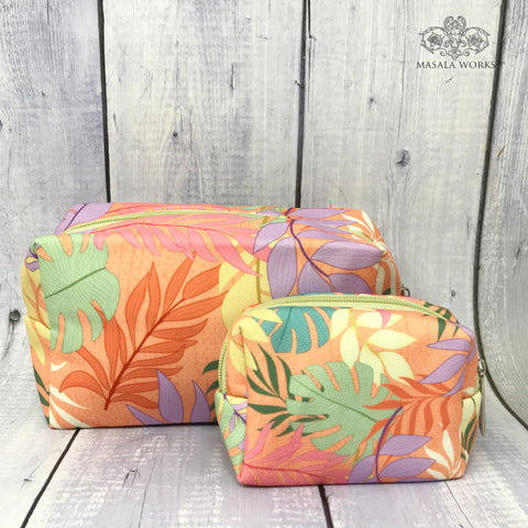 Peachy Days  Travel Pouch