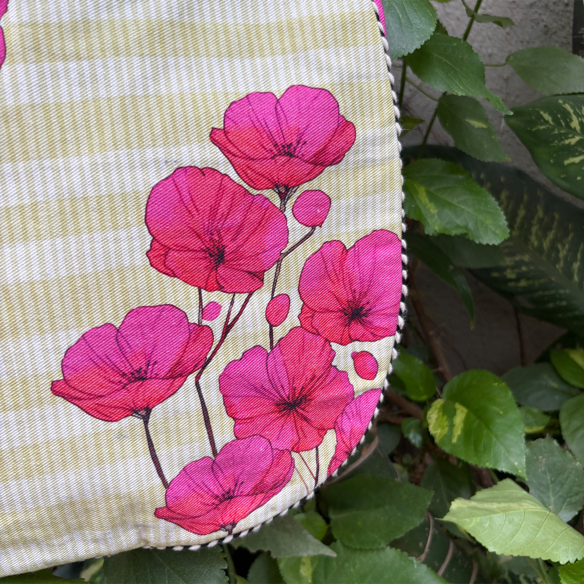 Poppy Rush Oval Tote Bag