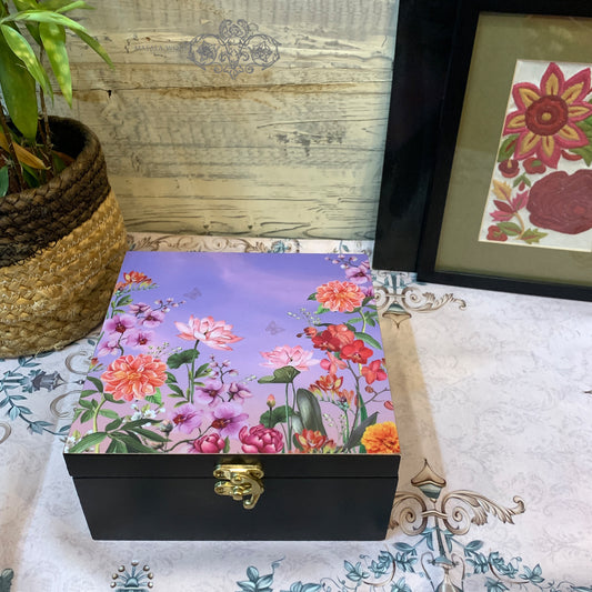 Blush-Kissed Blooms Square Tea Box