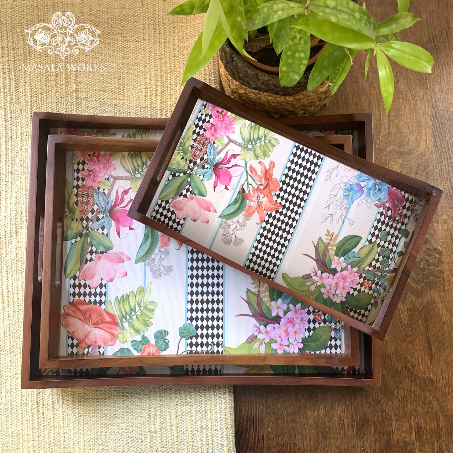 Monochrome Meadow Tray Set