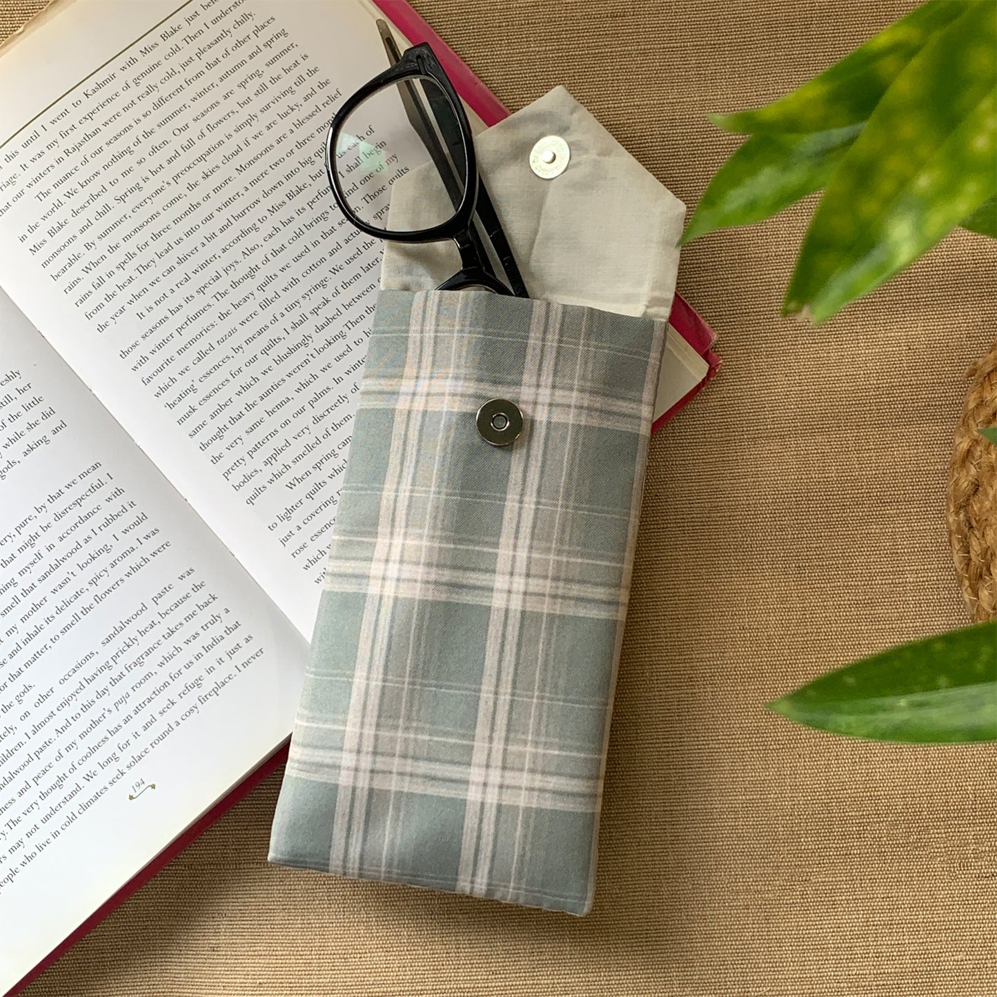 Checks Eyewear Case