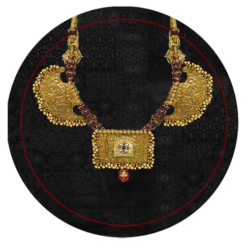 Maharani Necklace Trivet