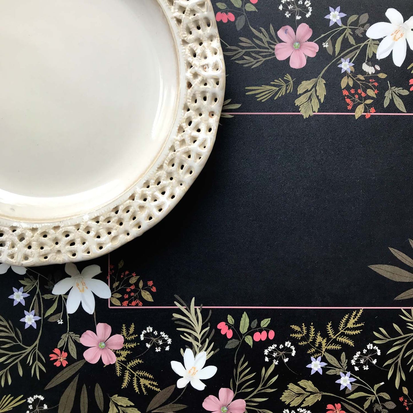 Midnight Blooms Tablemat