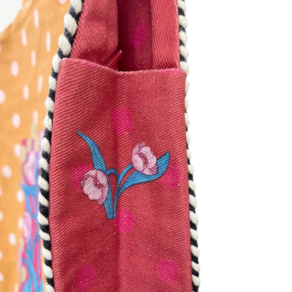 Bloom & Dot Oval Tote Bag