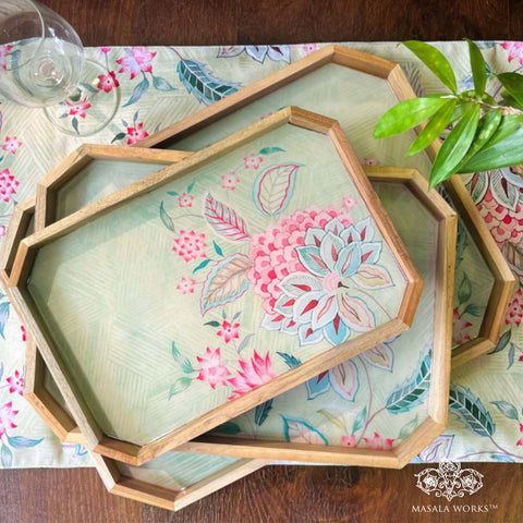 Pastel Asters Wooden Tray Set