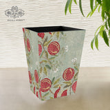 Pom Royale Dustbin