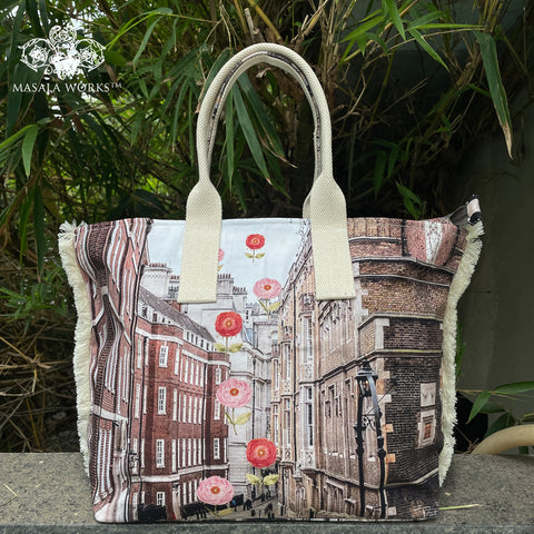 Urban Bloom Scape Beach / Tote Bag