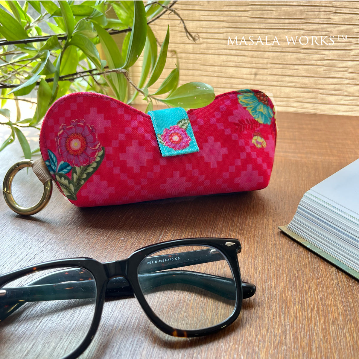 Fuchsia Bloom Spectacle Case With Ring