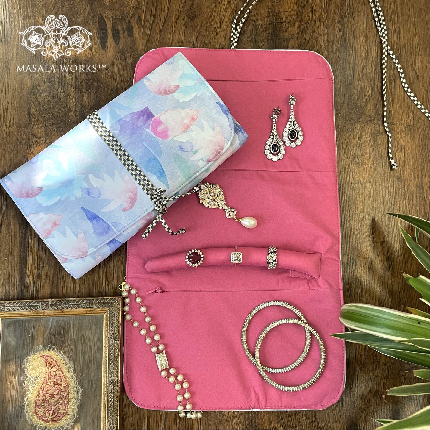 Subtle Foliage Jewellery Pouch