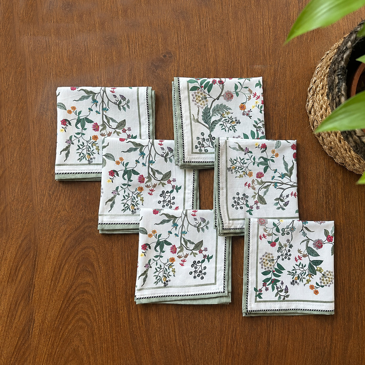 Little Flower Set Of 6 Coctail Napkins