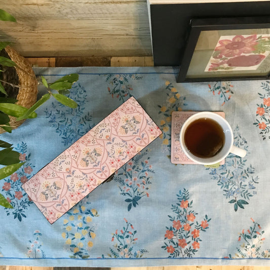 Delicate Jaal Tea Box