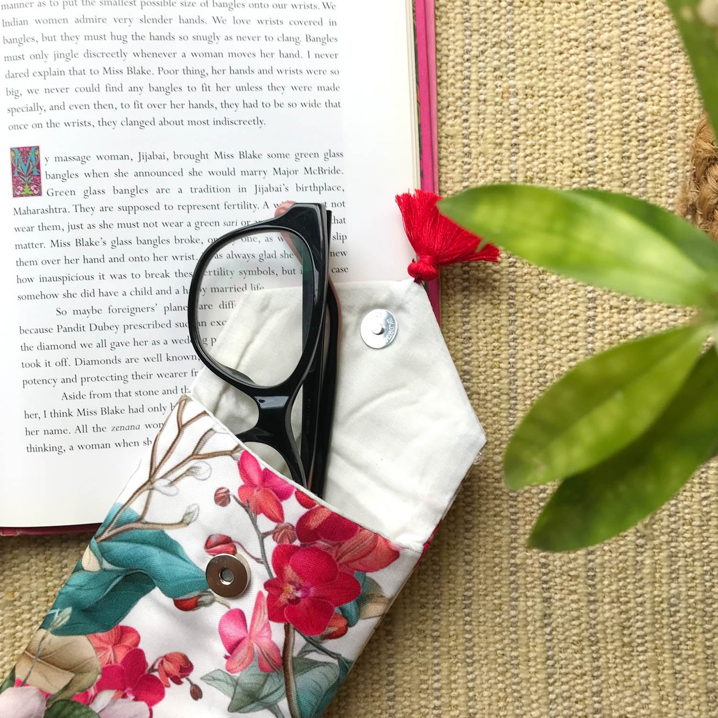 Orchid Smphony Eyewear Case