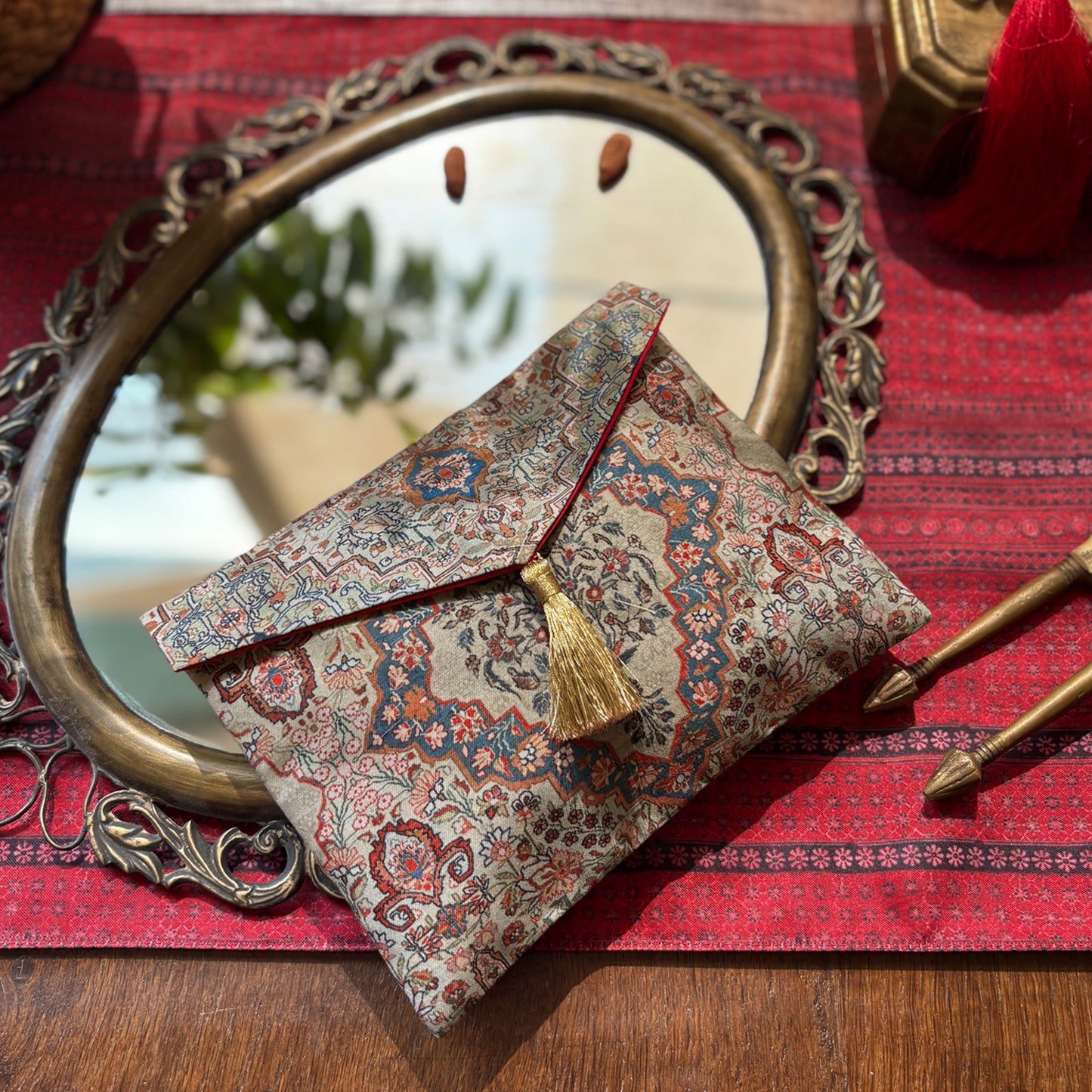 Classic Persian Kilim Gift Envelope - Medium