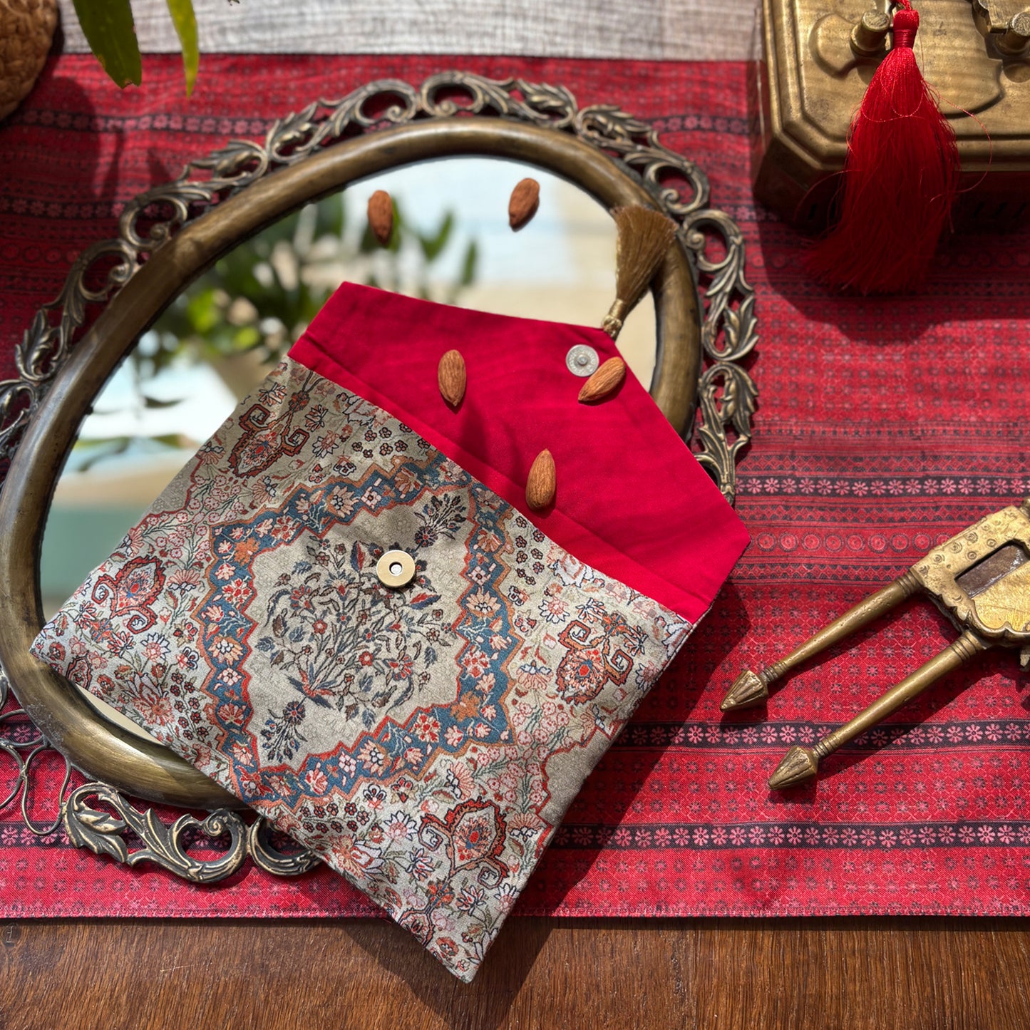 Classic Persian Kilim Gift Envelope - Medium