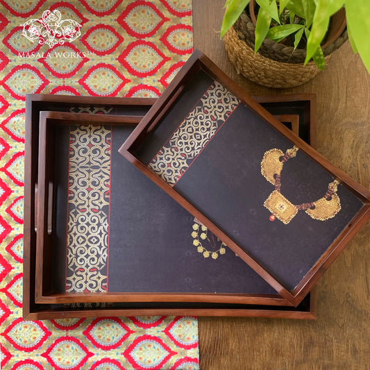 Royal Robe Wooden Tray Set