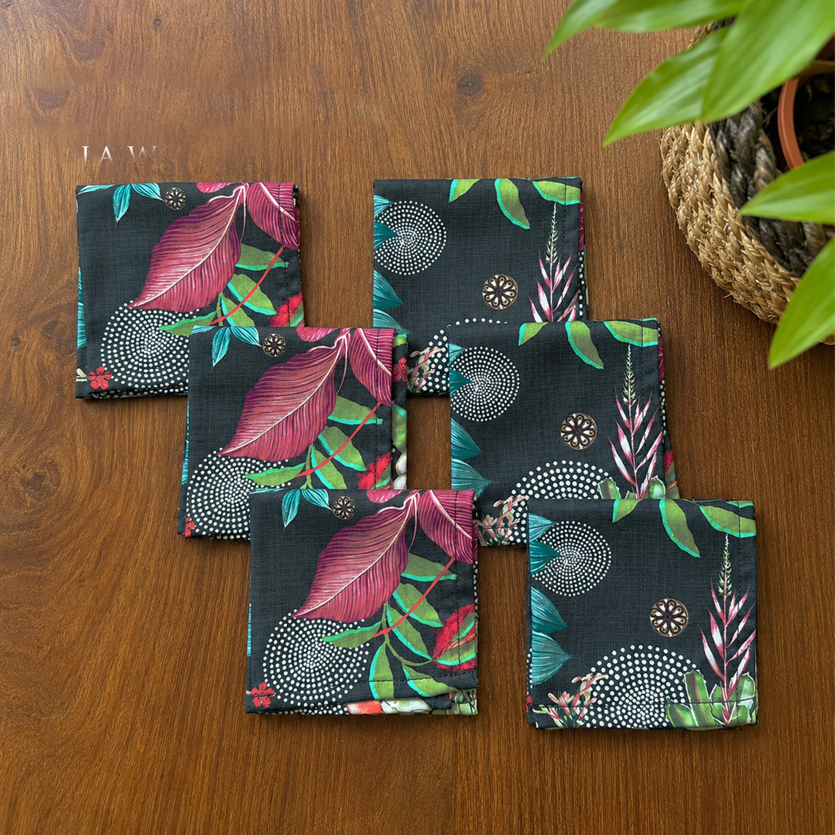 Midnight Foliage Set Of 6 Coctail Napkins