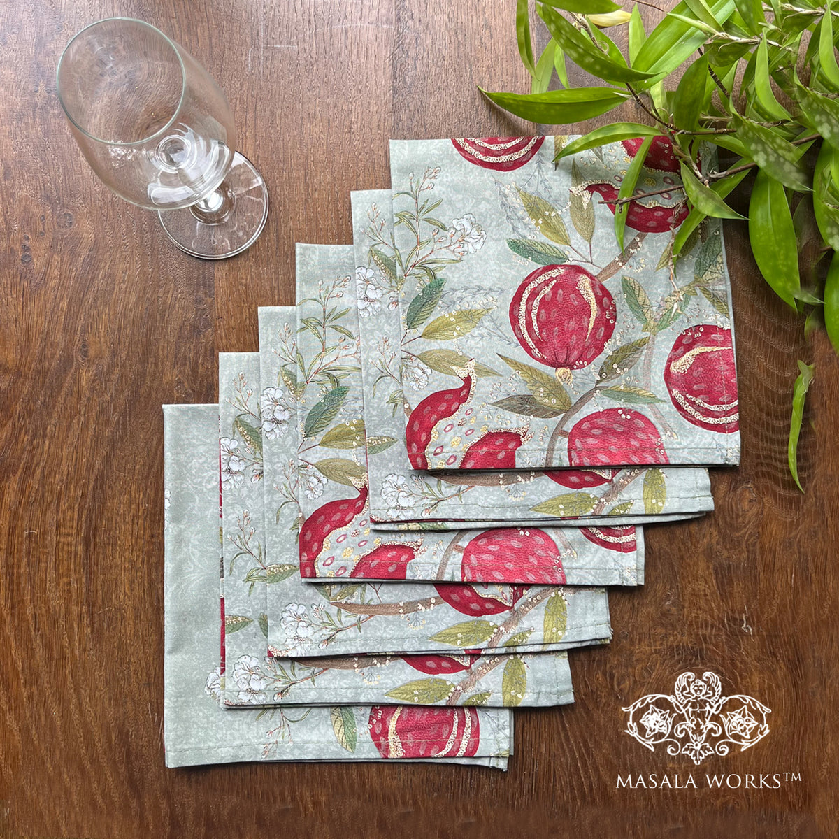Pom Royale Set Of 6 Table Napkins