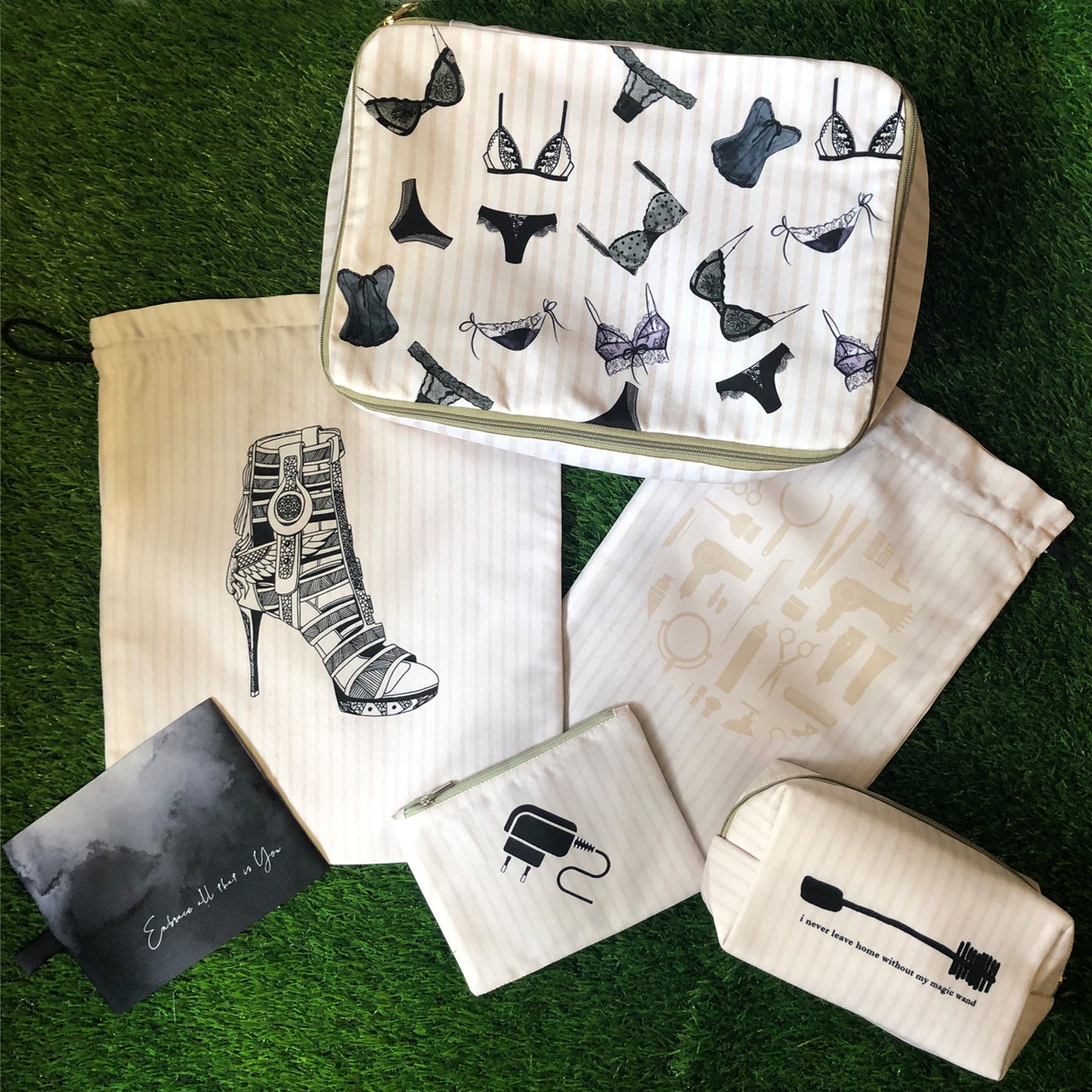 Beige Fushion Travel Set